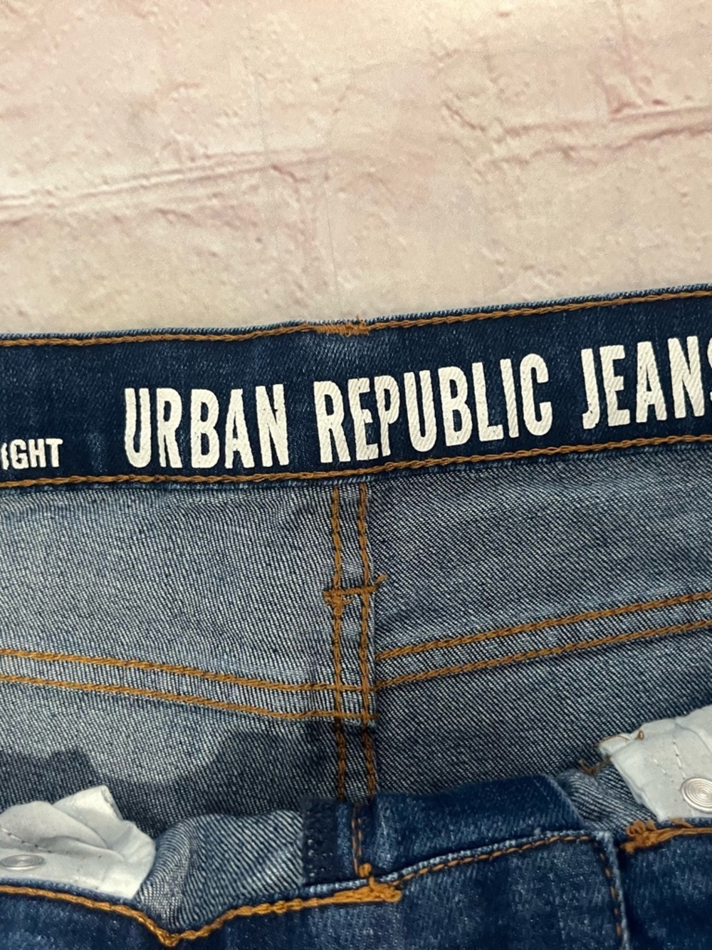 Urban Republic Womens Slim Straight Jeans Size 12 Blue Denim Mid Rise Stretch - Picture 6 of 16